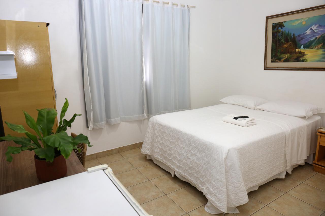 Licia Hotel Joao Pinheiro Eksteriør billede