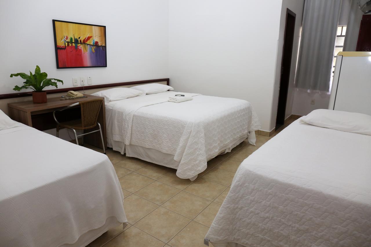 Licia Hotel Joao Pinheiro Eksteriør billede